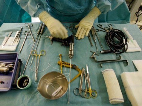 Doctor Uses Abortionist’s Instruments of Death to Deliver Pro-Life Message