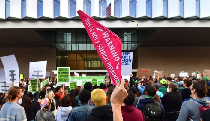 Abortion activists gather outside the US Courthouse in Los Angeles on May 3, 2022. (Photo by FREDERIC J. BROWN/AFP via Getty Images)