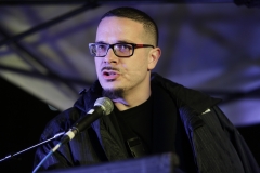 Shaun King speaks during an International Women's Day rally in Seattle, Wash. on March 8, 2017. (Photo credit: JASON REDMOND/AFP via Getty Images)