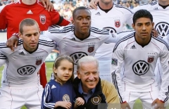 Vice President Biden and his grand daughter before a game betwee the DC United and the Philadelphia Union, April 10, 2010. (Photo by Brian Garfinkel/Icon SMI/Icon Sports Media via Getty Images)