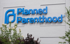 Featured is the outside of a Planned Parenthood facility. (Photo credit: SAUL LOEB/AFP via Getty Images)