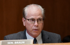 Sen. Mike Braun (R-Ind.) (Getty Images)