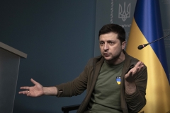 Ukrainian President Volodymyr Zelensky speaks at a press conference. (Photo credit: Laurent Van der Stockt for Le Monde/Getty Images)