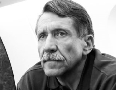 A photo from the Russian intelligence service released by TASS shows Viktor Bout on his flight back to Russia. (Photo: FSB/TASS) A photo from the Russian intelligence service released by TASS shows Viktor Bout on his flight back to Russia. (Photo: FSB/TASS)