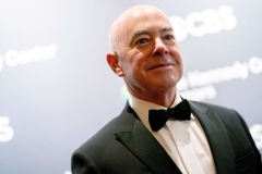 Secretary of Homeland Security Alejandro Mayorkas arrives for the 45th Kennedy Center Honors at the John F. Kennedy Center for the Performing Arts in Washington, DC, on December 4, 2022. (Photo by STEFANI REYNOLDS/AFP via Getty Images)