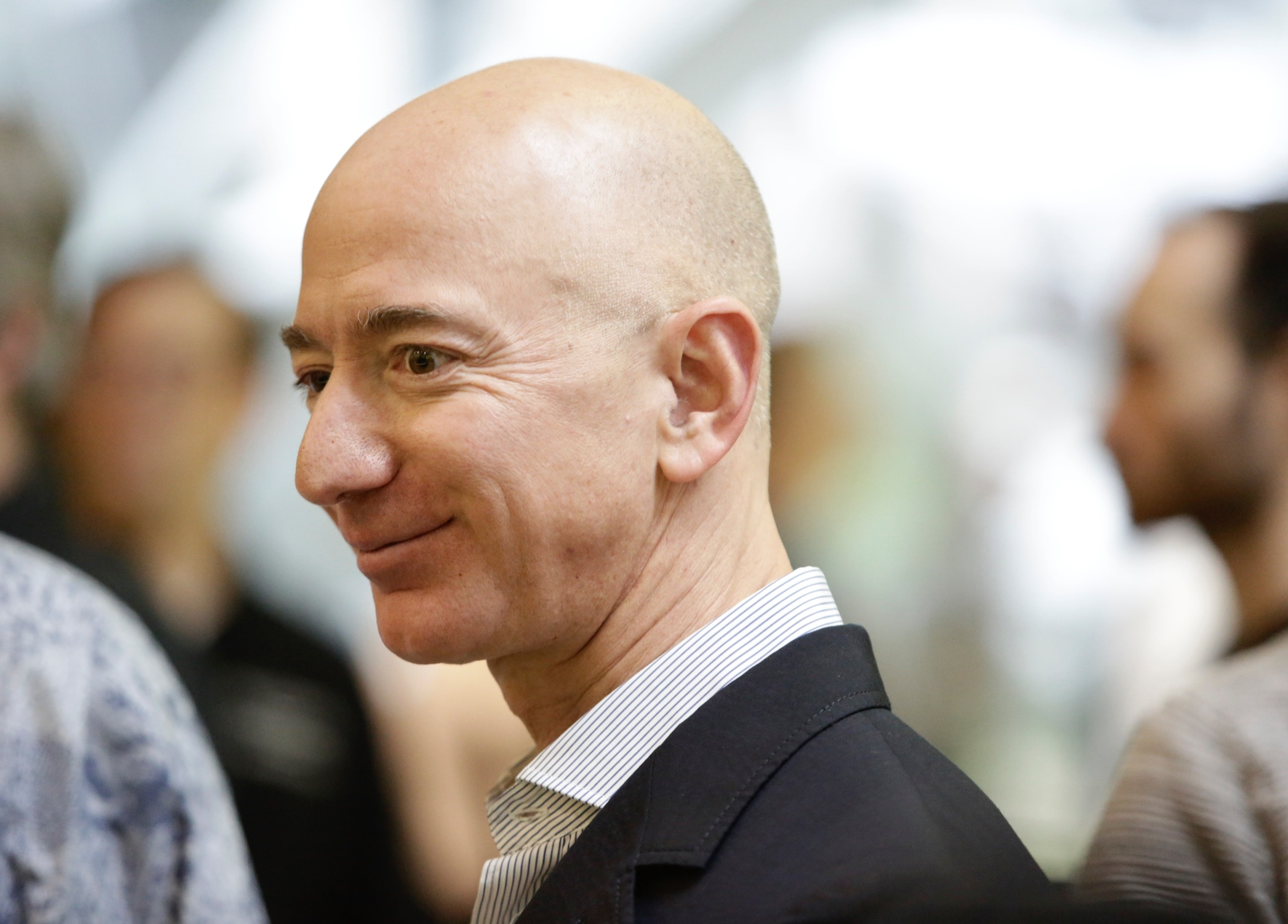 Beyond The Billions: Exploring The Life Of Jeff Bezos' Daughter And Her Northwestern Connection - gkkffrx