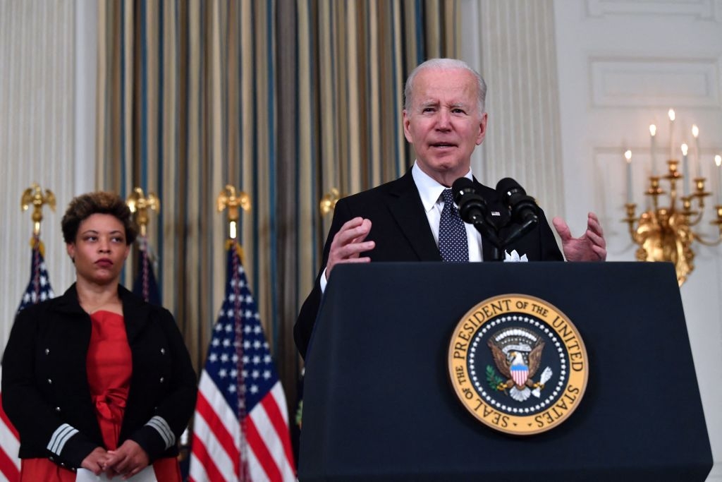 Biden on Putin Remarks: 'I'm Not Walking Anything Back' - Vimarsana News