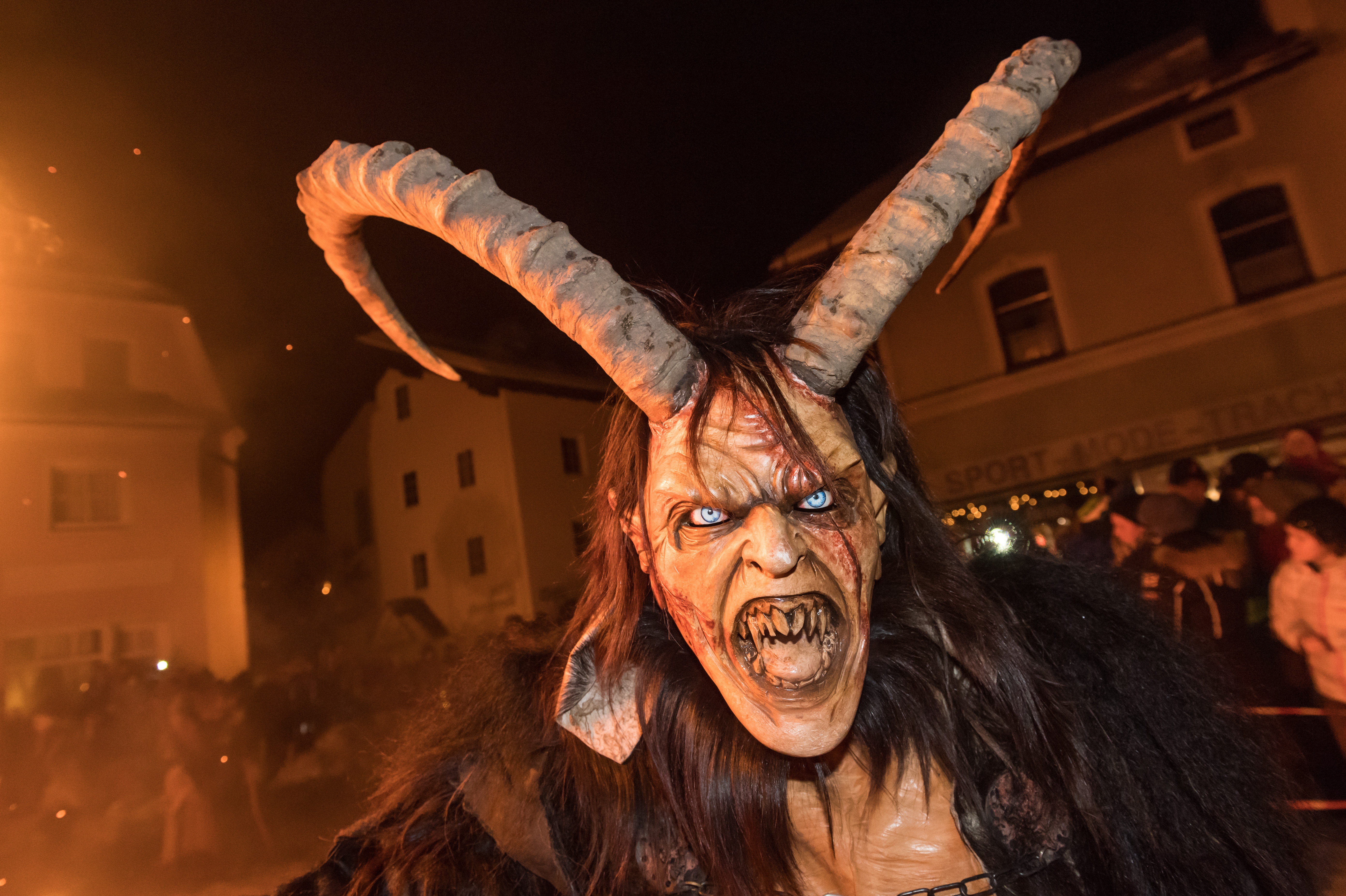 Report: Witches Gather in Moscow to Support Putin, Curse His Enemies - Vimarsana News