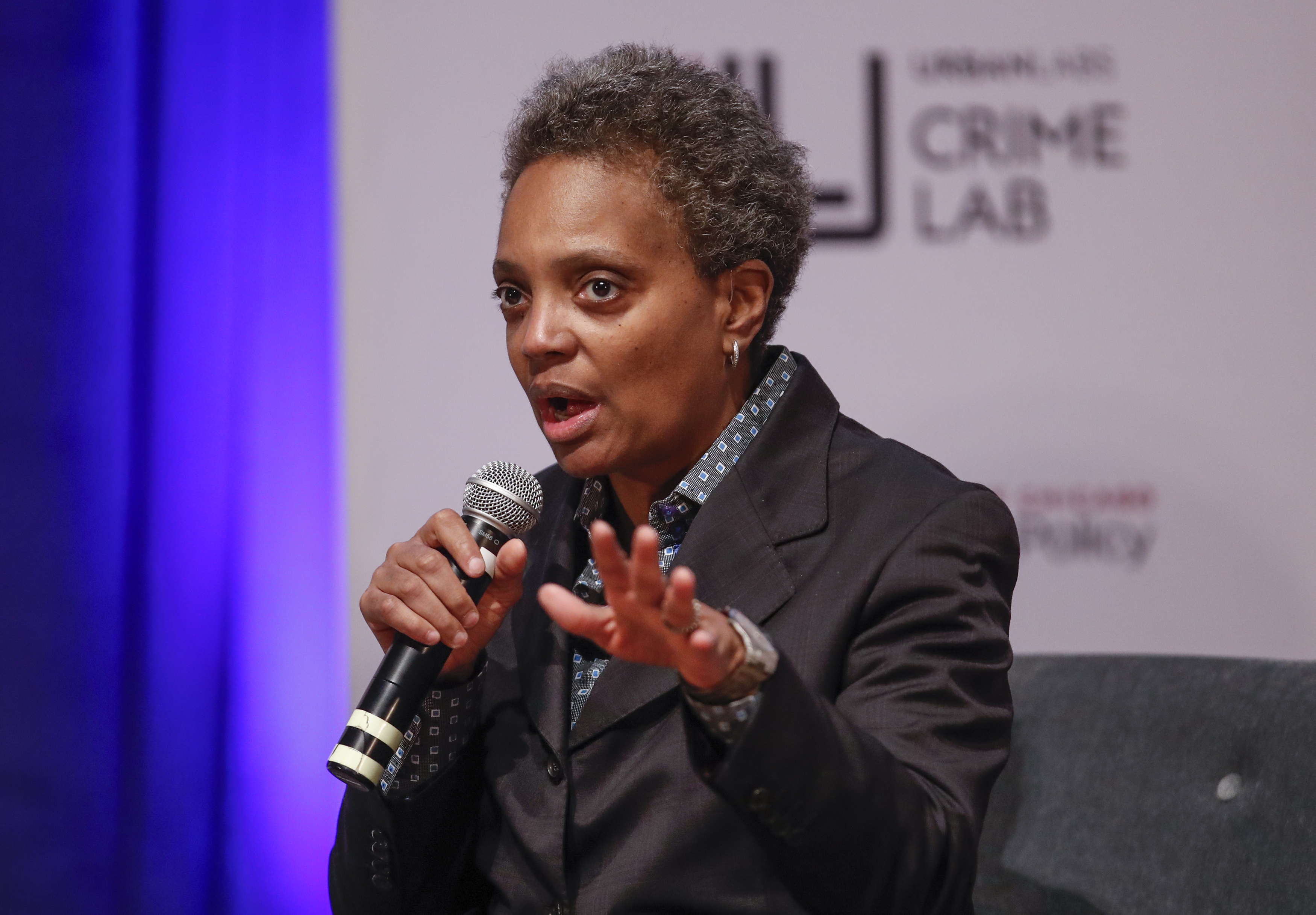 Chicago Mayor: Roe v. Wade Ruling is 'A Call to Arms' for 'LGBTQ+ Community' - Vimarsana News