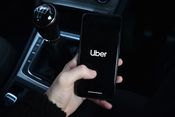Macron Shrugs Off Row Over The Help He Gave Uber to Enter The French Market - Vimarsana News