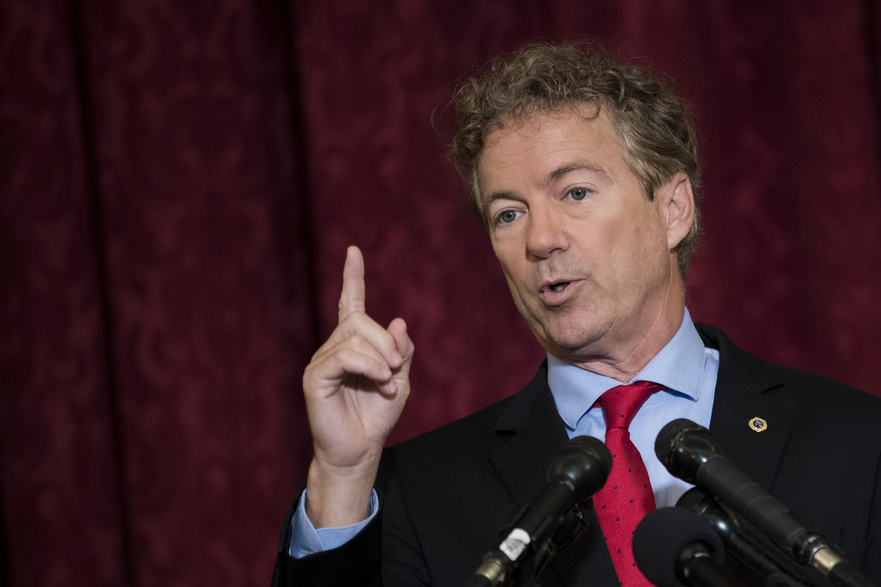 Sen. Paul Report: $482.3 Billion in Wasteful Government Spending in 2022 - Vimarsana News