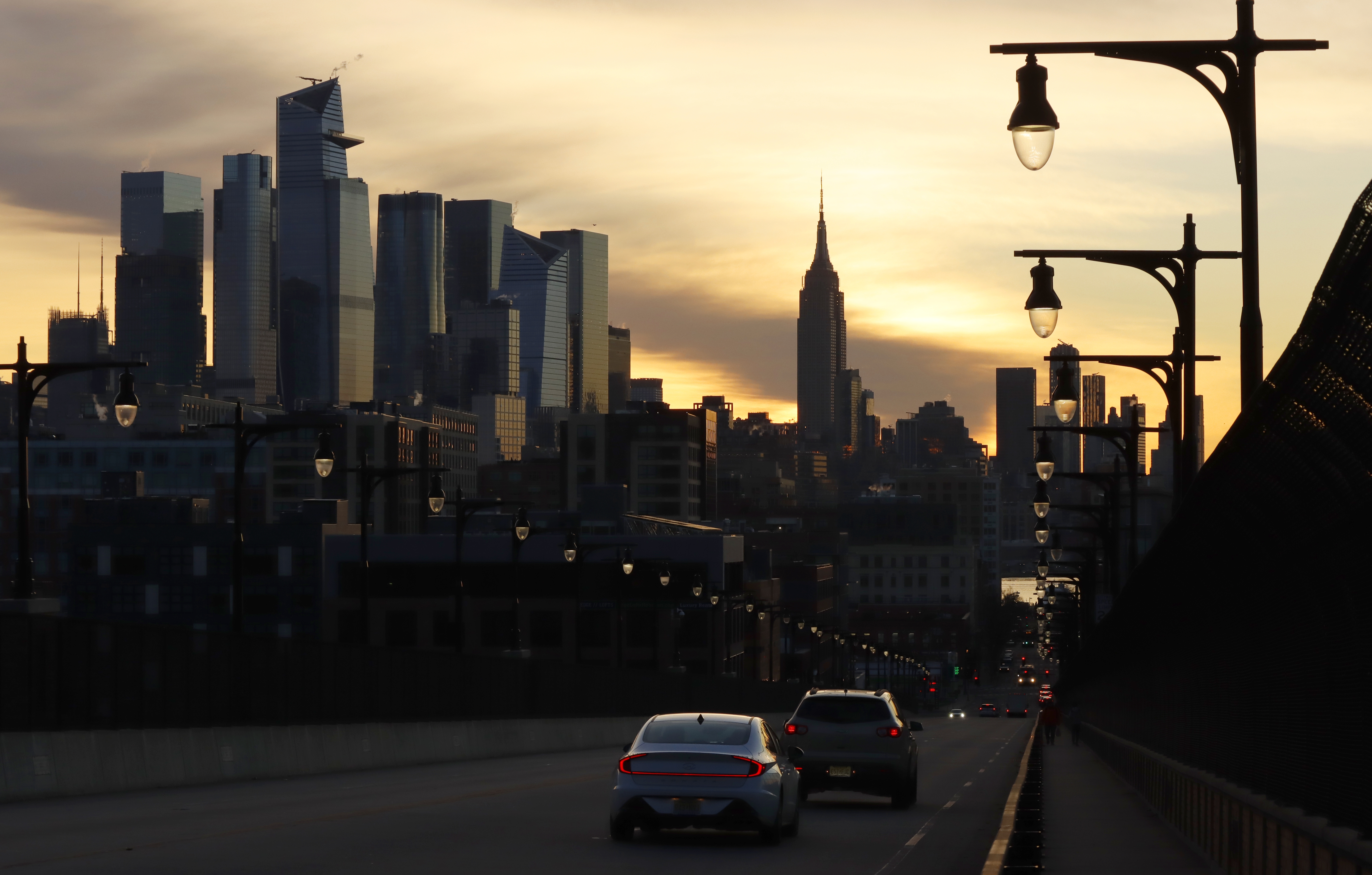 15- Minute Cities: The Government's Plan to Control When and How You Travel - Vimarsana News
